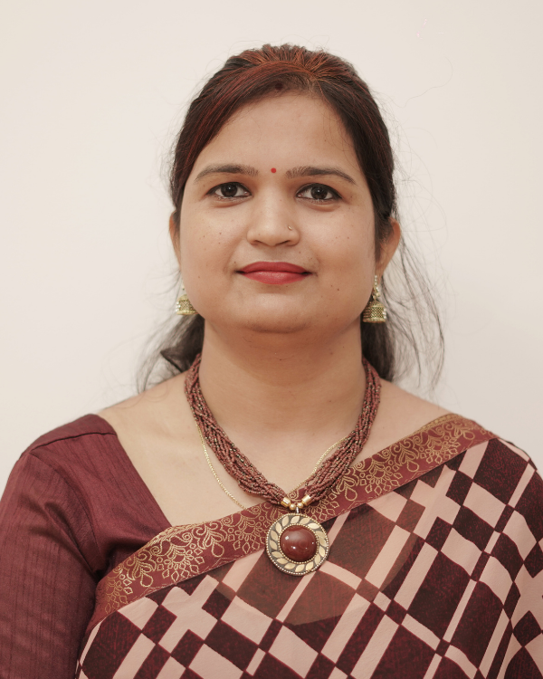 Roopa Singh (Hindi Teacher)